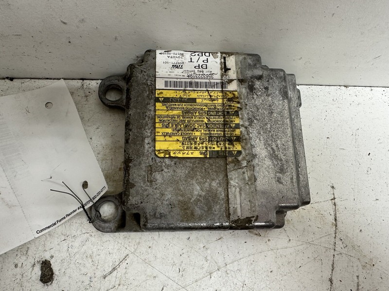 2003-2004 Toyota Corolla thru 04/04 Occupant Module Computer ID: 8917002190