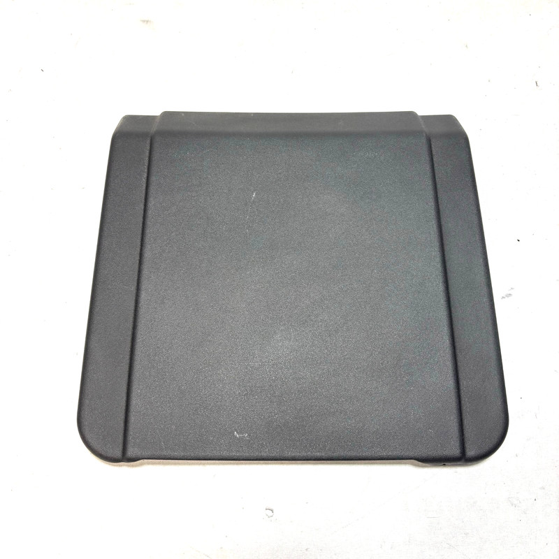 📌2020-2022 MERCEDES A 220 W177 ENGINE AIR CLEANER INTAKE CONTROL UNIT COVER OEM