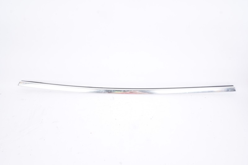 2015-2020 MERCEDES GLA250 X156 REAR RIGHT SIDE DOOR WINDOW BELT MOLDING OEM