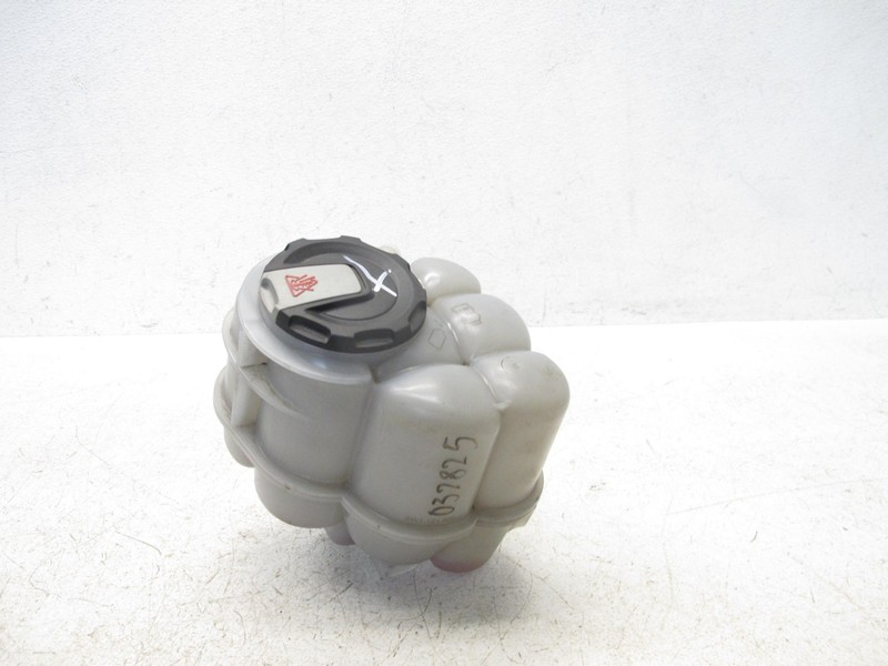 18-24 AUDI B9 S5 RS5 S4 RADIATOR COOLANT EXPANSION RESERVOIR BOTTLE OEM 032825