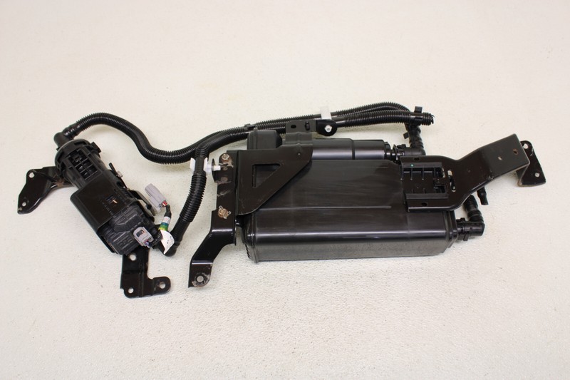 Subaru WRX STI Fuel Vapor Charcoal Canister Evap Unit Genuine Oem 2015-2021