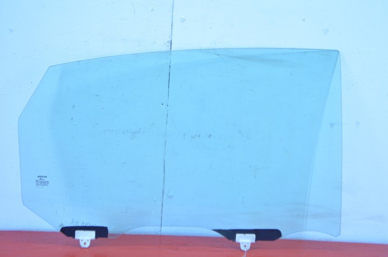 13-19 NISSAN SENTRA REAR RIGHT PASSENGER SIDE DOOR WINDOW GLASS OEM