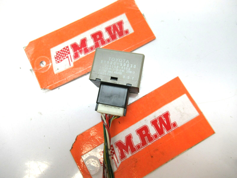 FLASHER RELAY TURN SIGNAL BLINKER LIGHT WIRE PLUG for xA xB RAV4 CAMRY COROLLA