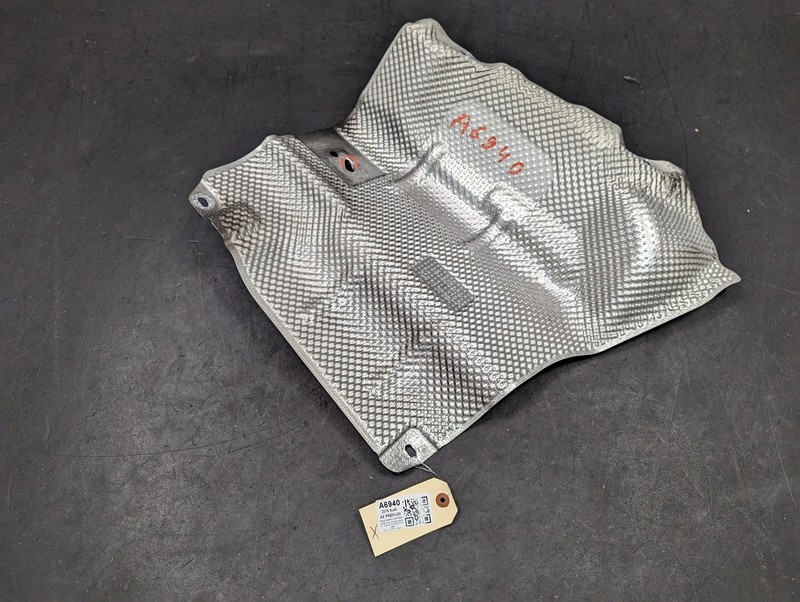 Exhaust Muffler Rear Left Heat Shield 2018 Audi A6 4G0804171A X