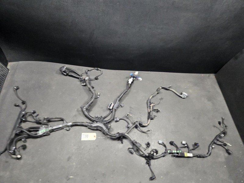 Engine Wiring Harness 2021 Toyota RAV4 82121-0R391 2020 2022