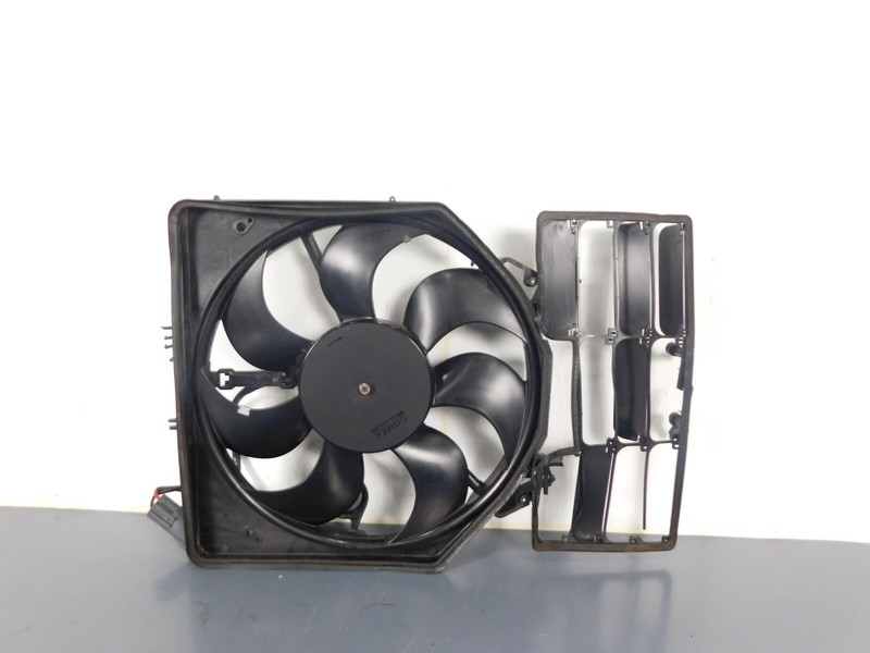2017 18 19 20 McLaren 570S 570 Left Rear Radiator Fan - Damaged #3207 A10