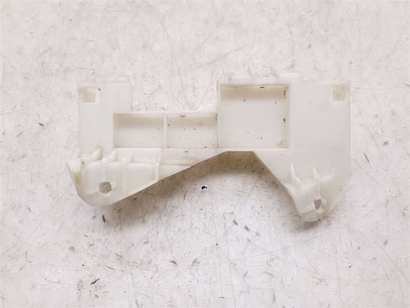 13 14 15 16 LEXUS GS350 FRONT PASSENGER RIGHT BUMPER COVER BRACKET 52115-30150