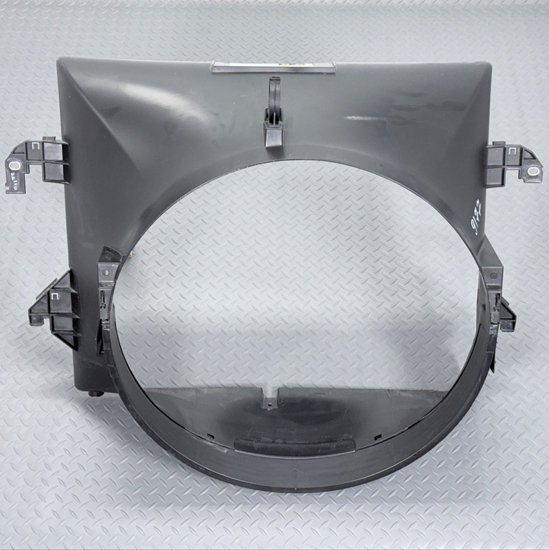 ✅ 2013-24 RAM 1500 Classic 5.7 LOEM ENGINE RADIATOR FAN SHROUD 68241660AA Mopar