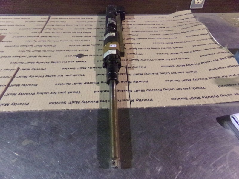 Atlas Copco 4216 RT 4230 1704 81 BSM2260C-R4 3 QMRY2-16-RT 8432 5020 10 4320 161