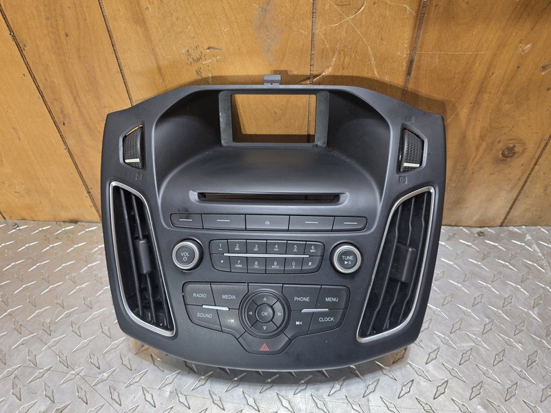 15-18 FORD FOCUS RADIO STEREO CONTROL PANEL WITHOUT NAVIGATION F1EB-18835-JF3JA6