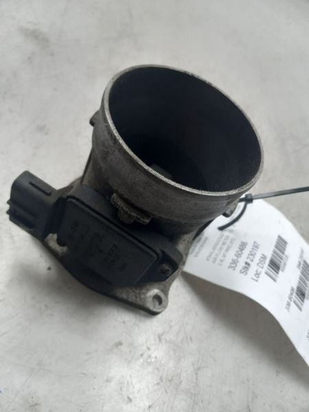 97 98 99 TOYOTA TACOMA 2.4L AIR FLOW METER