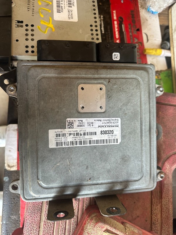 07-10 COMPASS PATRIOT CALIBER ENGINE COMPUTER ECU PCM 68027213AD