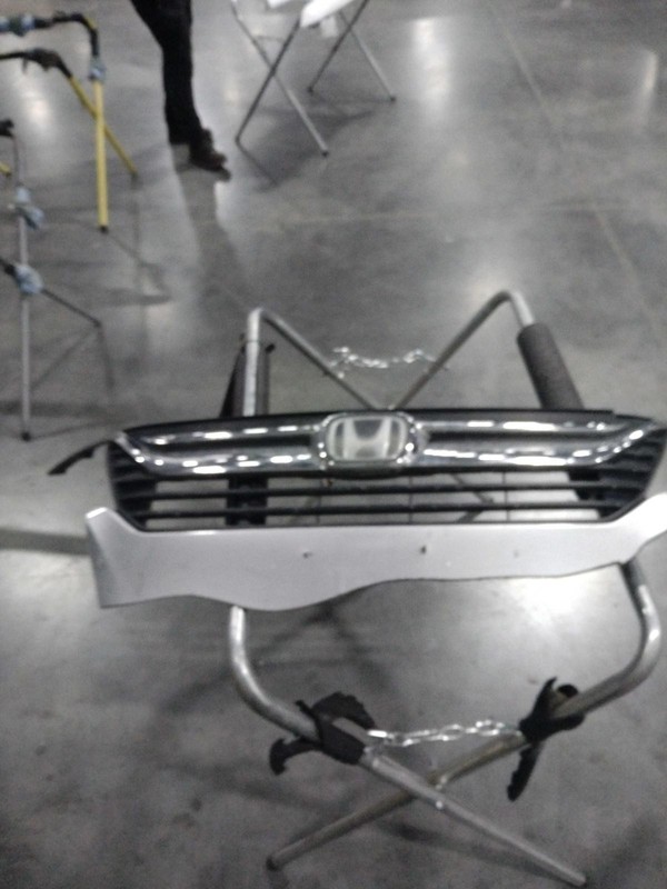 2019 Honda Odyssey Silver Grille OEM Used 646983 4DR VAN SLV 132K Miles