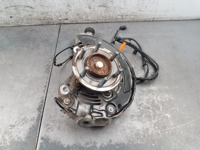 2025 Ford F150 Raptor RRight Fromt Hub Knuckle - * #9168 K5