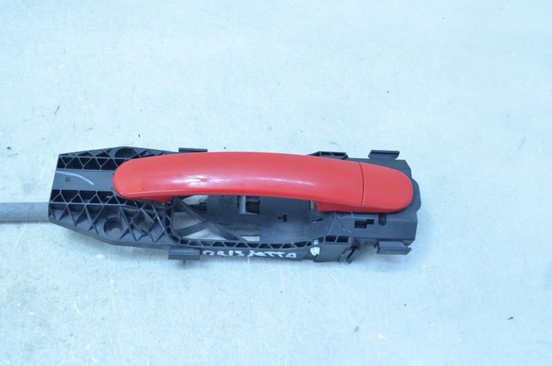 11-18 VOLKSWAGEN JETTA REAR RIGHT PASSENGER DOOR EXTERIOR HANDLE RED OEM