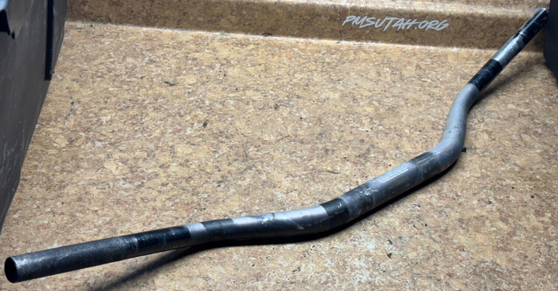 1993 Kawasaki KX125 F Dirt Bike Handlebar Handle Bar Pro Taper KX125F KX 125 Z9