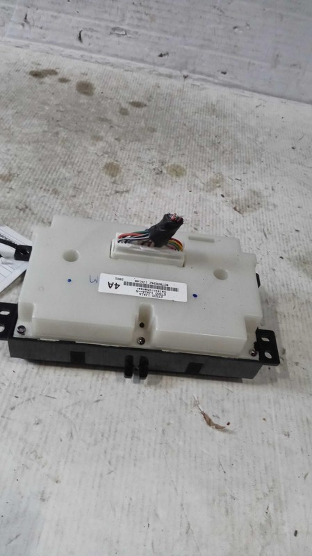 Used A/C Selector Switch fits: 2013 Nissan Quest w/triple zone temperature contr