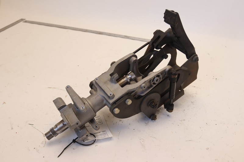 2008-2017 FREIGHTLINER CASCADIA 125 STEERING COLUMN A14-17703-000 OEM