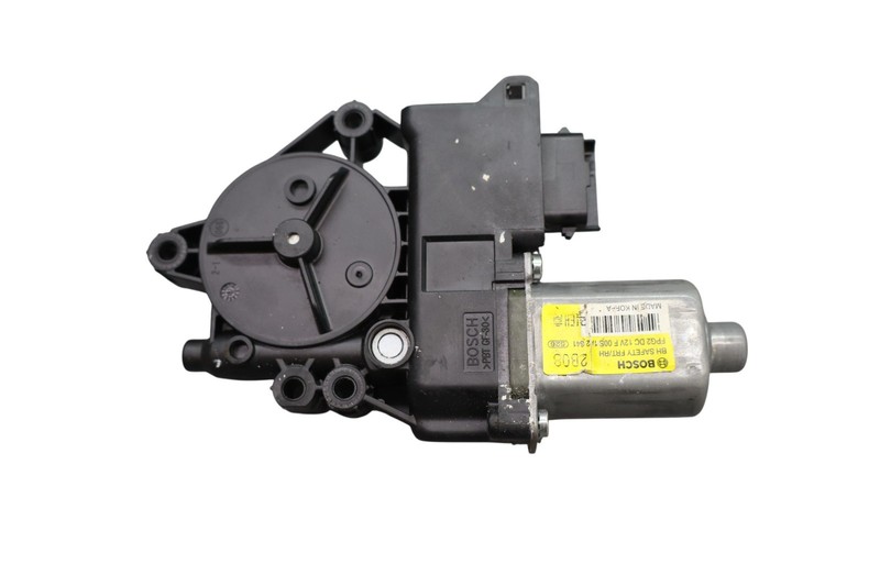 09-14 Hyundai Genesis Front Right Passenger Side Door Window Power Motor Oem