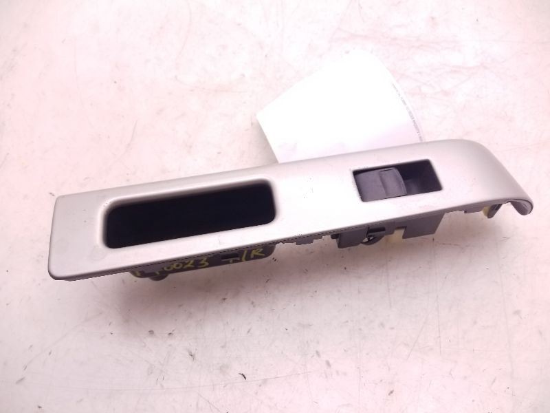 2010 SCION XB PASSENGER SIDE REAR DOOR WINDOW SWITCH
