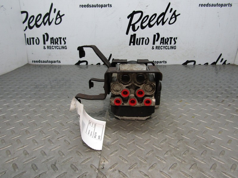 Yukon XL 2500 ABS Anti Lock Brake Actuator Pump OEM