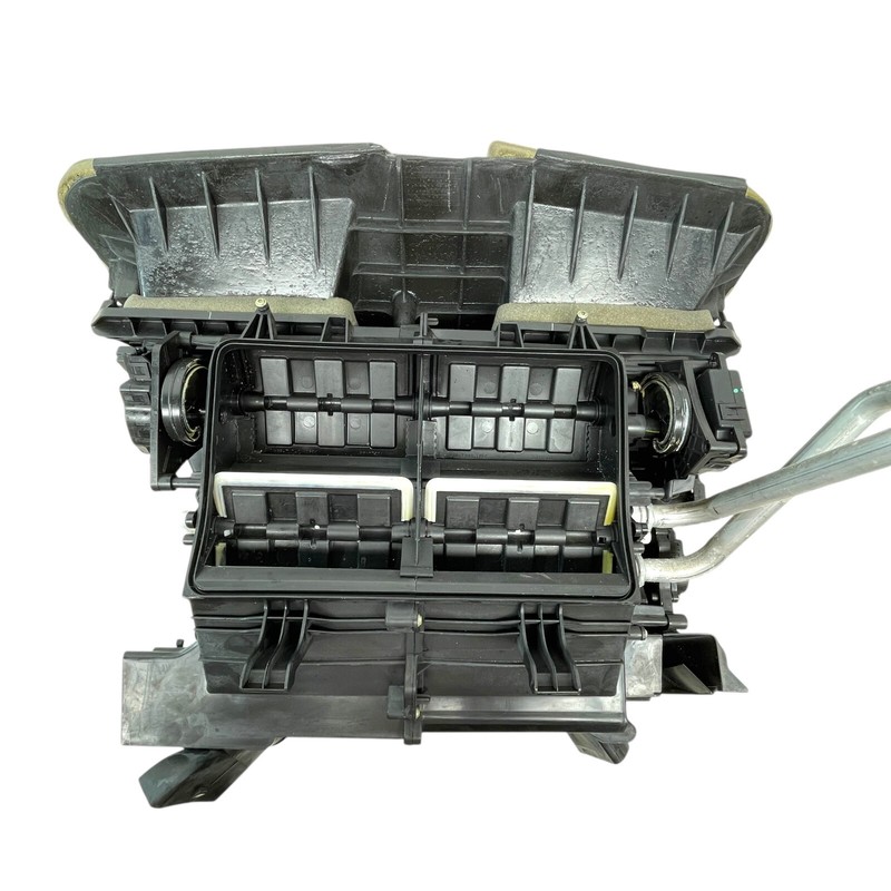 2014-2017 Maserati Quattroporte a/c air box heater core blower motor OEM