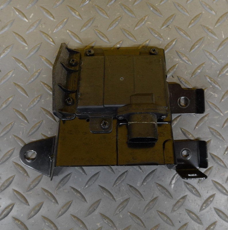 2019-2023 HYUNDAI TUCSON REAR RIGHT SIDE BLS RADAR CONTROL MODULE OEM 99150CW000
