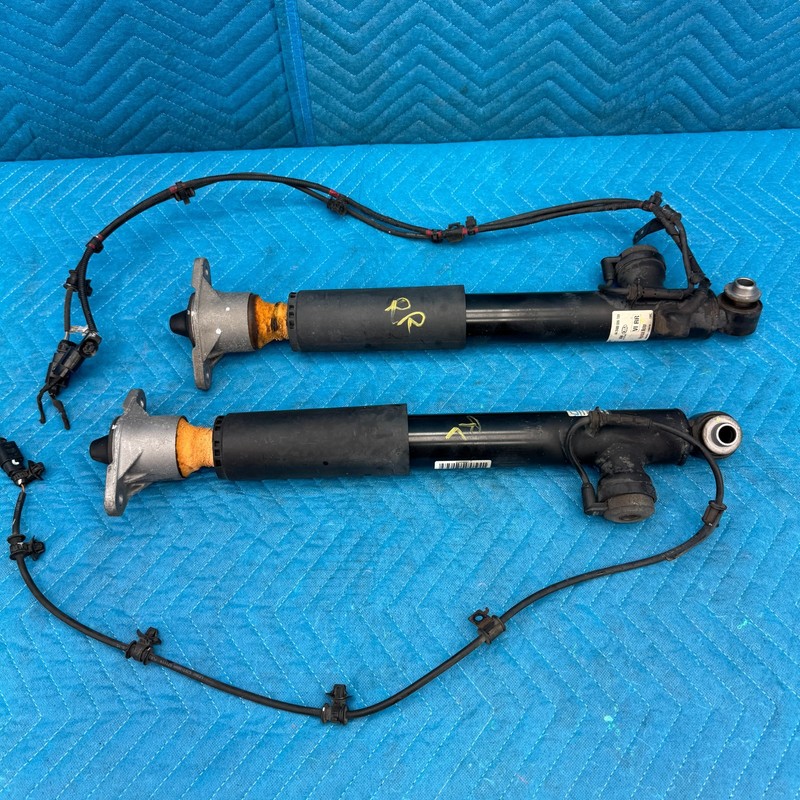11–16 Hyundai Equus Rear Shock Strut Assemblies RR RL OEM 553203N510 553103N510