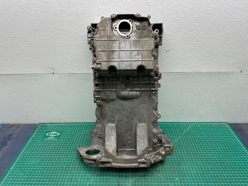 10-19 JAGUAR XJ XJR RWD ENGINE MOTOR OIL PAN OEM
