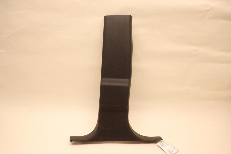 2010-2013 CHEVY SUBURBAN 1500 LEFT DRIVER LOWER CENTER B PILLAR TRIM COVER OEM