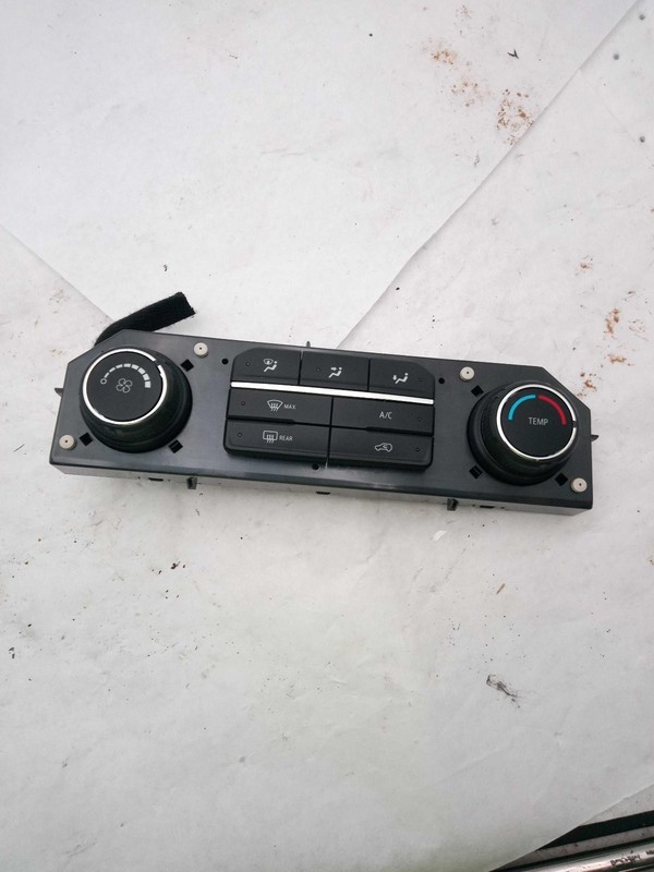 Used A/C Selector Switch fits: 2020 Chevrolet Silverado 1500 pickup new style mi