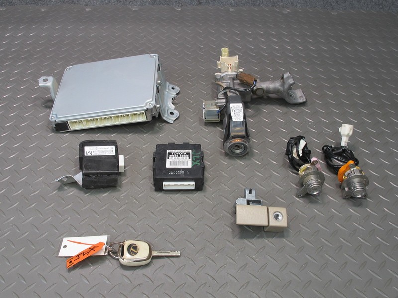 2006 LEXUS UZJ100L LX470 2UZFE ENGINE ECU TRANSALATE IGNITION SWITCH LOCK SET