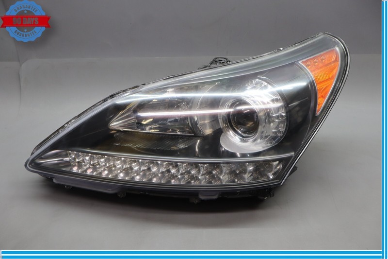 11-13 Hyundai Equus Front Left Driver Side Xenon Headlight Lamp 92101-3N030 Oem