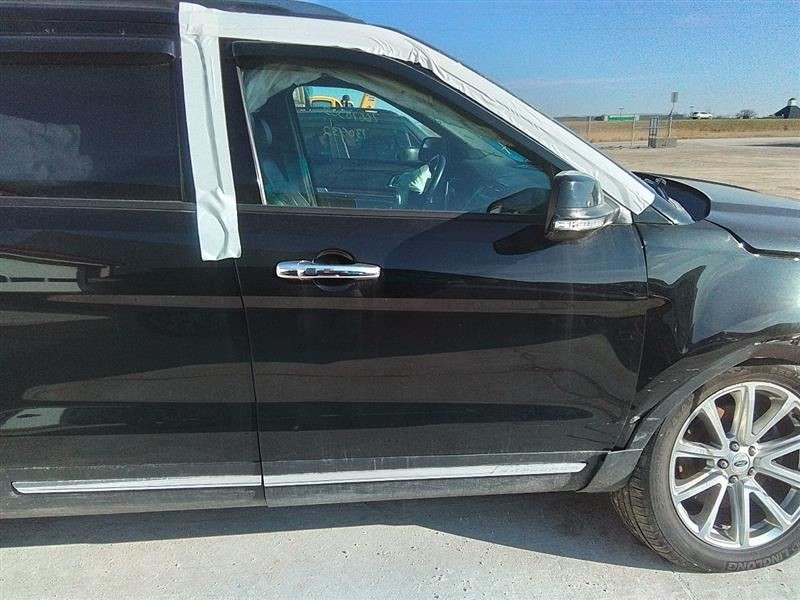Passenger Right Front Door Limited Fits 16-17 EXPLORER 3175361