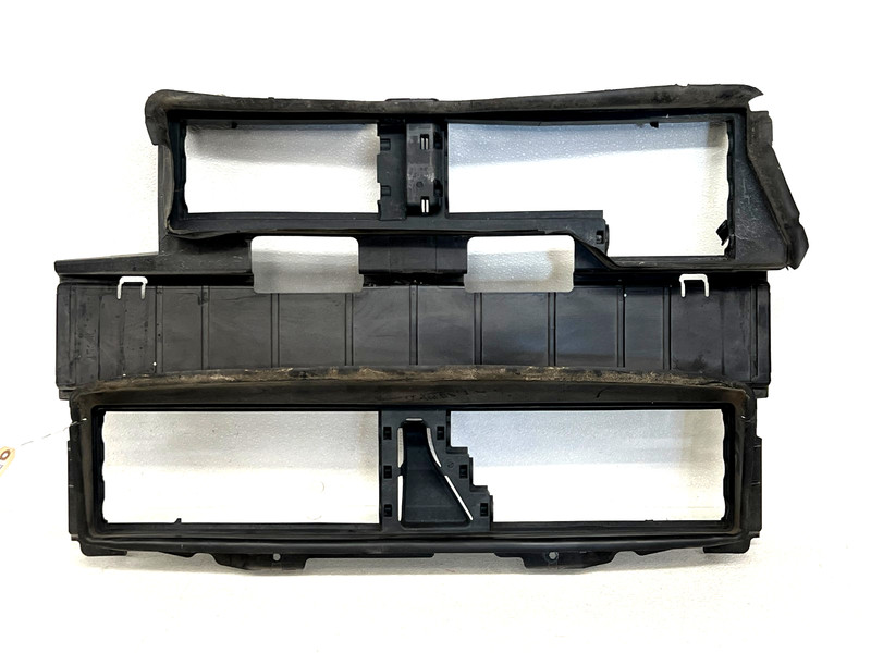 ⭐2017-2020 LINCOLN MKZ FRONT RADIATOR GRILLE AIR SHUTTER ASSEMBLY OEM LOT2643