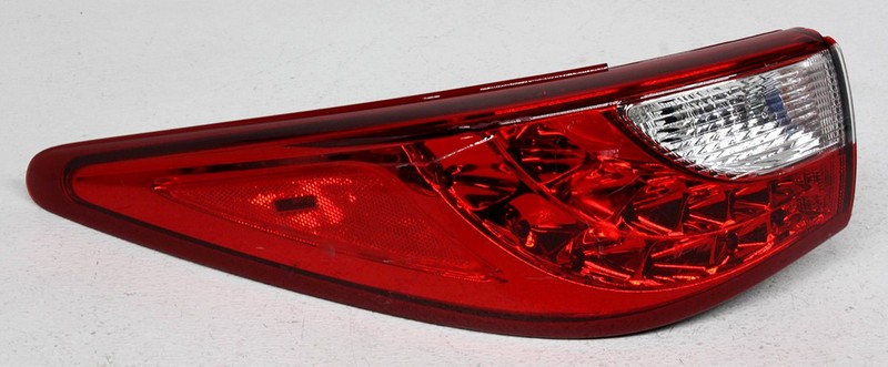 OEM Infiniti JX35,QX60 Left Driver Side LED Tail Lamp 26555-3JA0A Lens Chipped