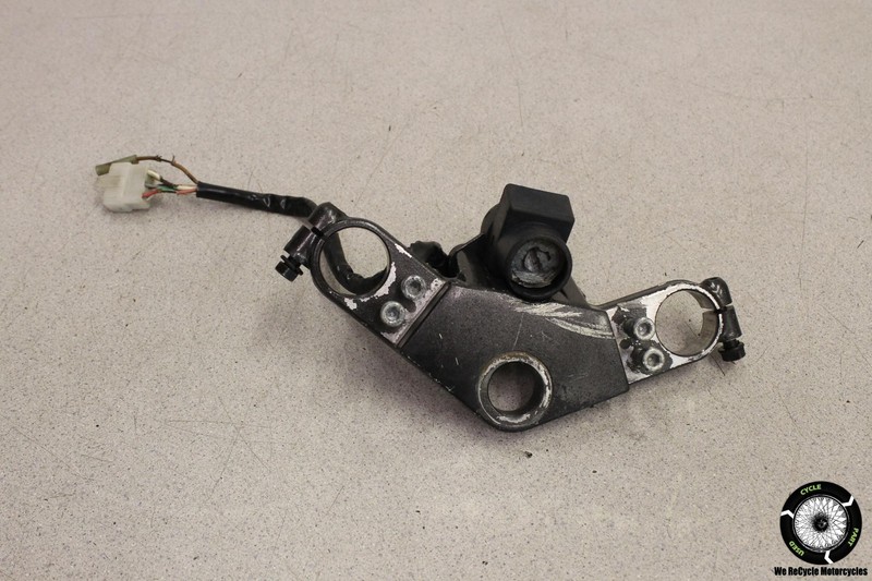2006 Kawasaki Ninja 250R EX250F FORKS UPPER TRIPLE TREE CLAMP EX 06