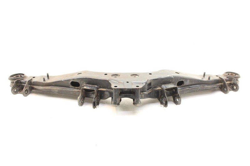 1984-1989 Nissan 300ZX Z31 2+0 Rear Suspension Crossmember