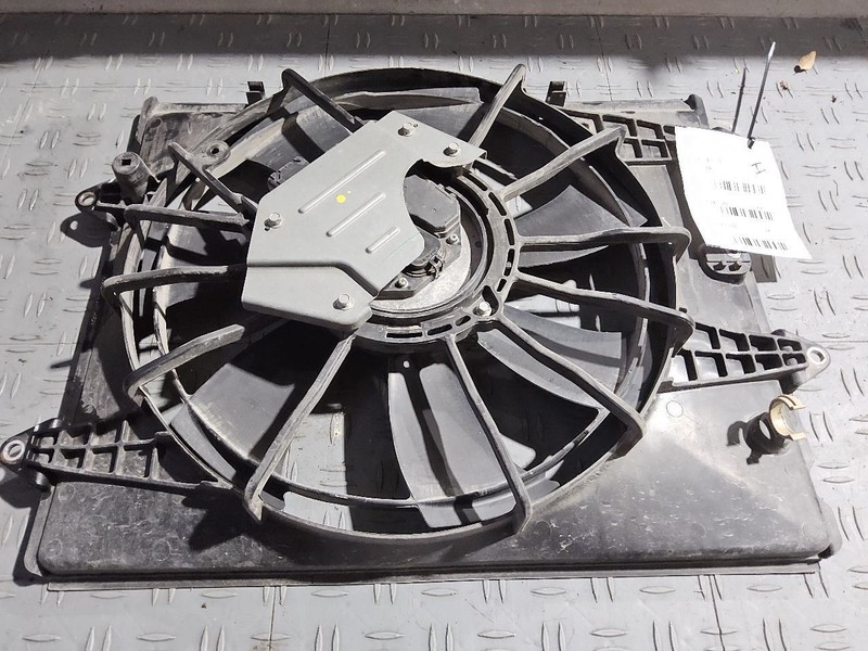 2016-2021 Honda CIVIC Radiator Fan Motor Fan Assembly 2.0L Naturally Aspirated