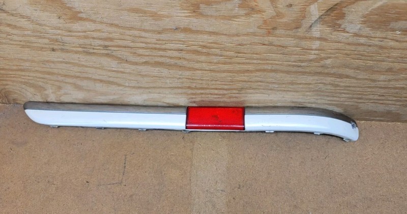 2007 2008 2009 Kia Amanti Rear Bumper Left Side Moulding Trim 866323F550Z8 OEM