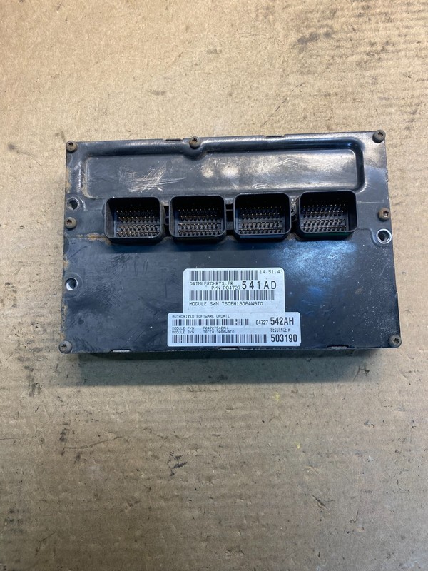 2006 Chrysler Pacifica Engine Control ECM P04727542AH OEM AA2875 DG