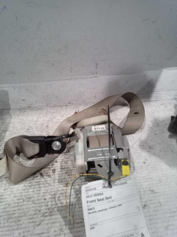 2012 Nissan Versa OEM Used Seat Belt Retractor White 70000 Miles NJ25-20126