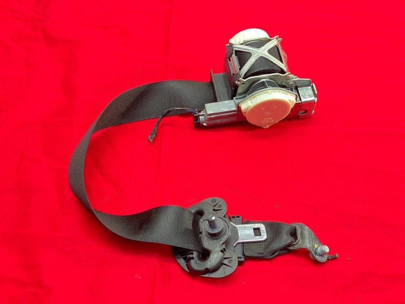 BMW F30 F36 F80 3/4 Series M3 Front Left Driver Seatbelt Retractor Black OEM✅