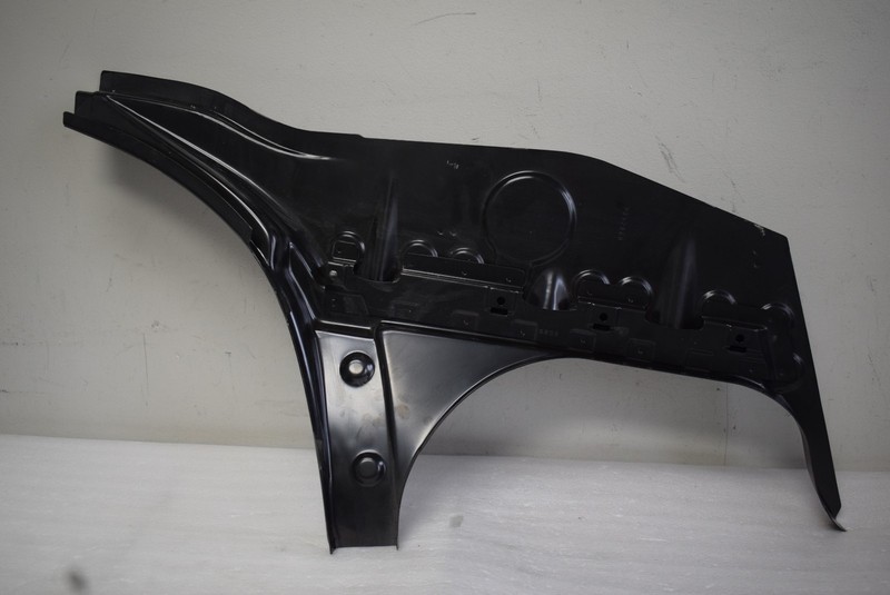 1996-1999 BMW Z3 - 41218398670REAR RIGHT LATERAL BODY PART FACTORY OEM