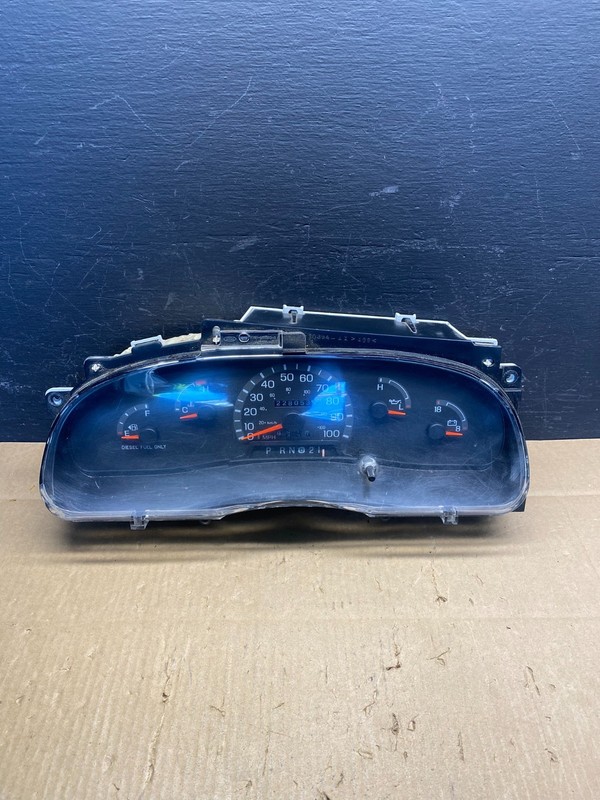 1997 to 2003 Ford E350 VAN Gauge Speedometer Cluster Oem AD1606 DG