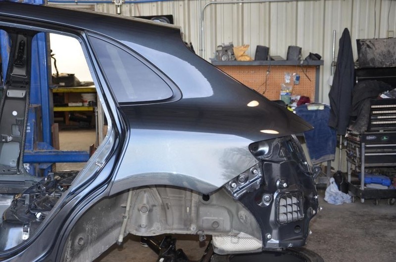 2015-2018 Porsche Macan 2.0L Driver Left Rear Quarter Panel Assembly