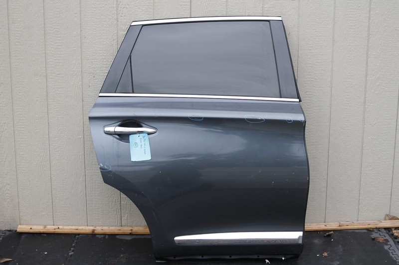 2016-2020 Infiniti QX80 Rear Right Passenger Side Complete Door Oem