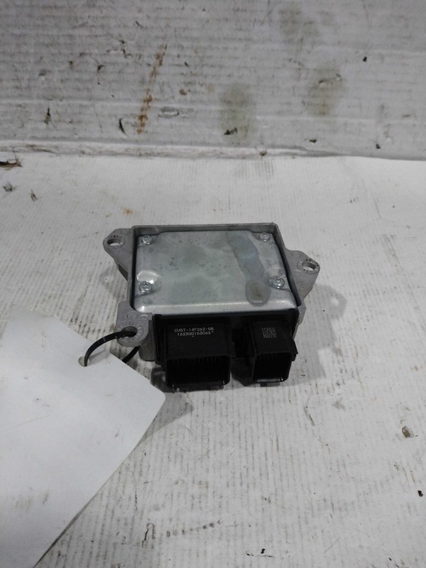 2017 Lincoln Navigator Running Board Control Module OEM White 90k Miles