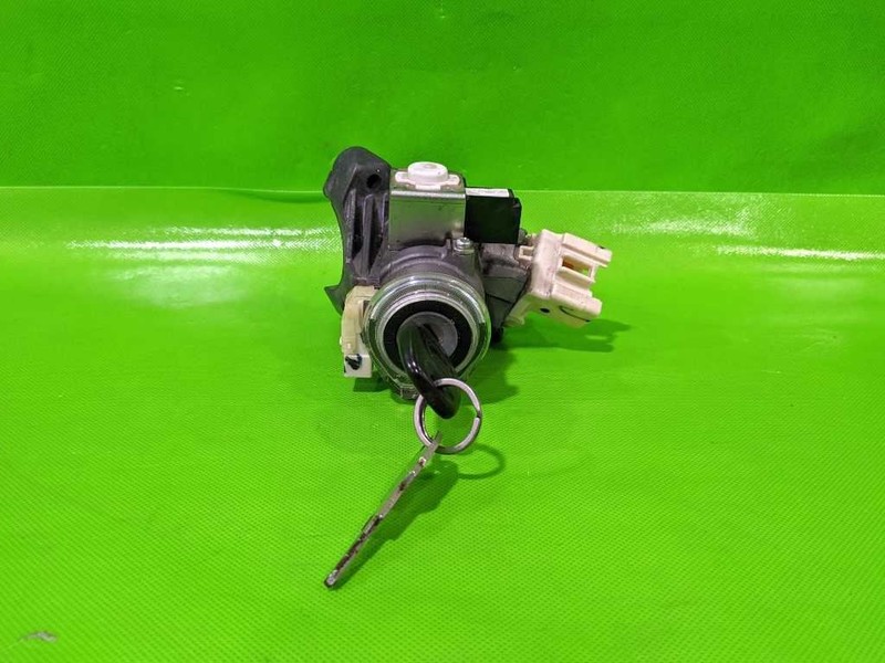 07 08 09 TUNDRA IGNITION SWITCH CYLINDER HOUSING W/KEY OEM 4414-8