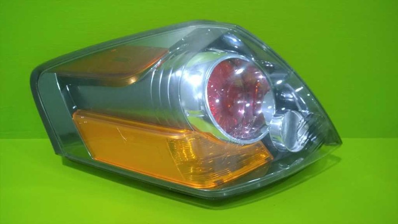 07 08 09 NISSAN ALTIMA PASSENGER RIGHT TAILLIGHT LAMP OEM 2702-15